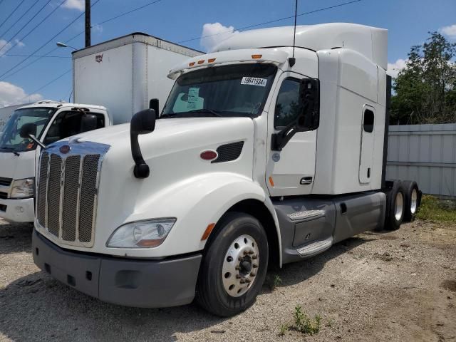 2018 Peterbilt 579