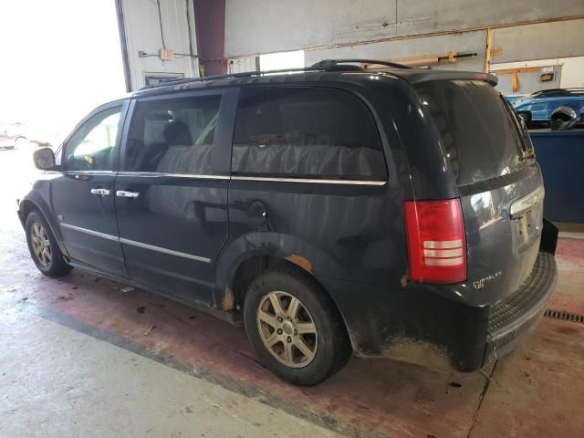 2009 Chrysler Town & Country Touring