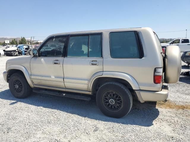 2002 Isuzu Trooper S