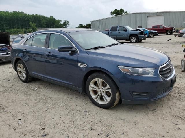 2017 Ford Taurus SEL