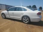 2015 Volkswagen Passat SEL