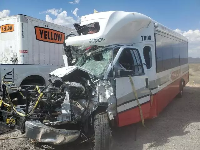 2020 Chevrolet Express G4500