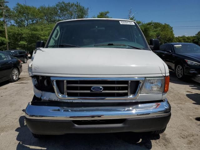 2003 Ford Econoline E350 Super Duty Wagon