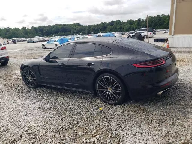 2018 Porsche Panamera 4