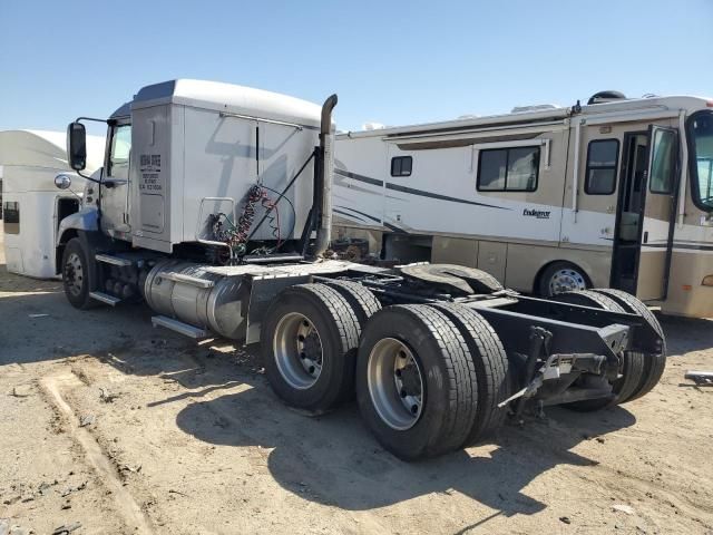 2014 Mack 600 CXU600