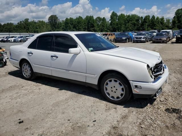 1999 Mercedes-Benz E 320 4matic