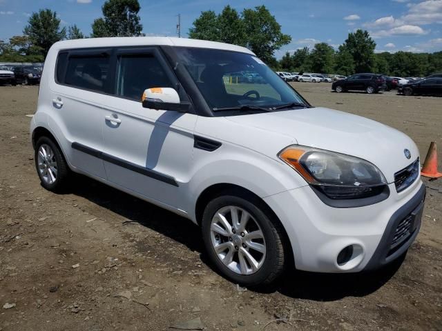 2013 KIA Soul +