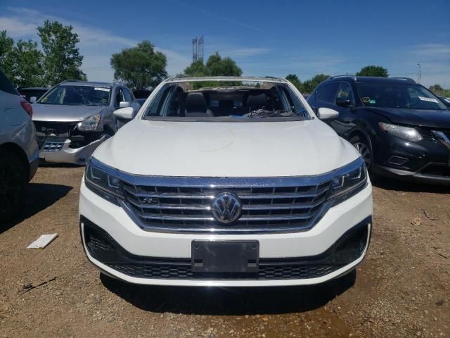 2020 Volkswagen Passat R-Line