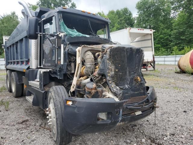 1993 Kenworth Construction T600