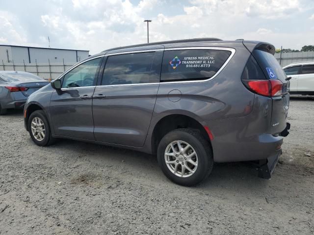 2020 Chrysler Voyager LXI