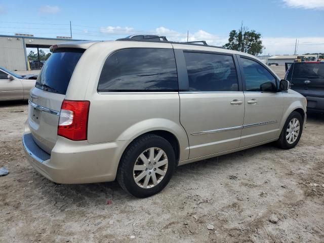 2013 Chrysler Town & Country Touring