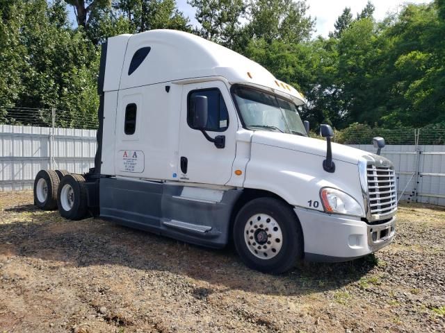 2012 Freightliner Cascadia 125