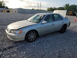 2000 Toyota Camry CE en venta en Barberton, OH