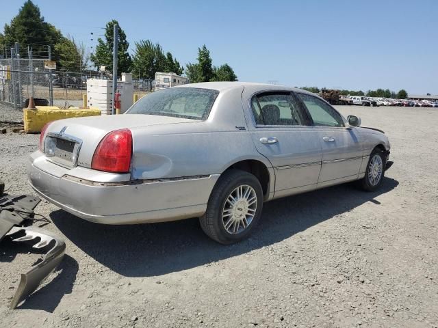 2008 Lincoln Town Car Signature Limited