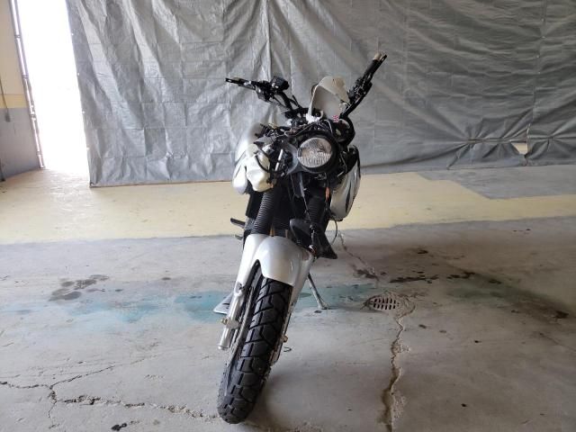 1999 Triumph Tiger