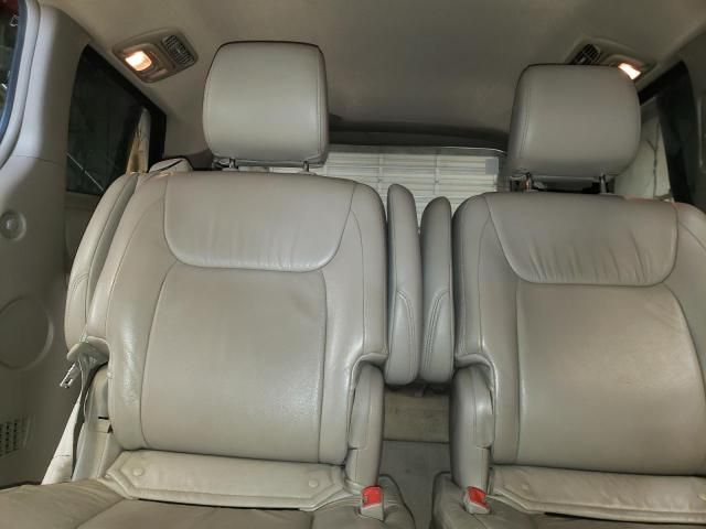 2010 Toyota Sienna XLE