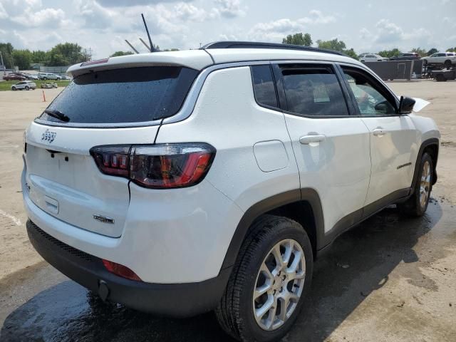 2024 Jeep Compass Latitude LUX