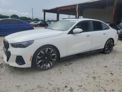 Carros dañados por inundaciones a la venta en subasta: 2024 BMW 530 I