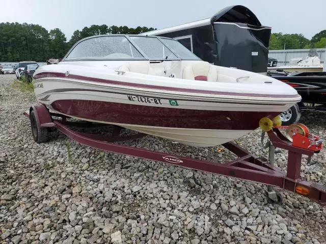 2011 Tracker Boat