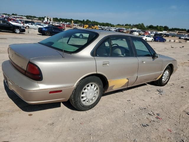 1999 Oldsmobile 88 Base