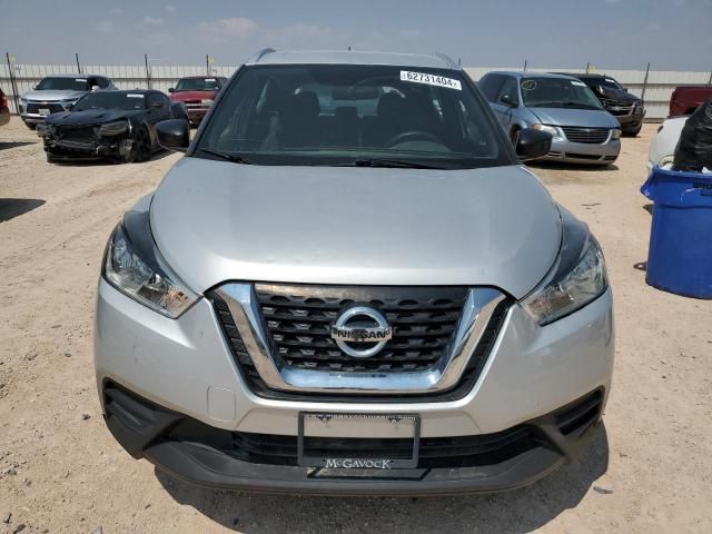 2019 Nissan Kicks S