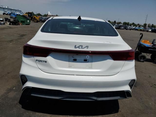 2023 KIA Forte LX