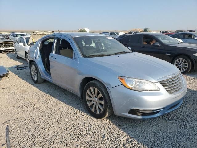 2013 Chrysler 200 Touring