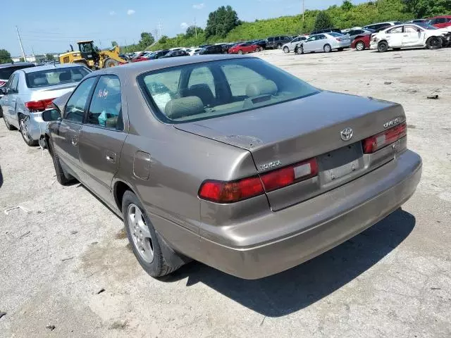 1999 Toyota Camry LE