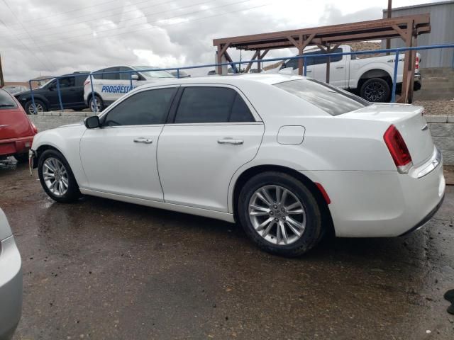 2016 Chrysler 300C