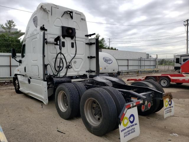 2017 Freightliner Cascadia 125