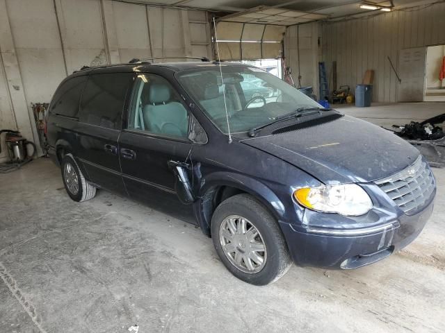 2007 Chrysler Town & Country Limited