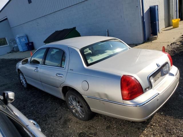 2004 Lincoln Town Car Ultimate