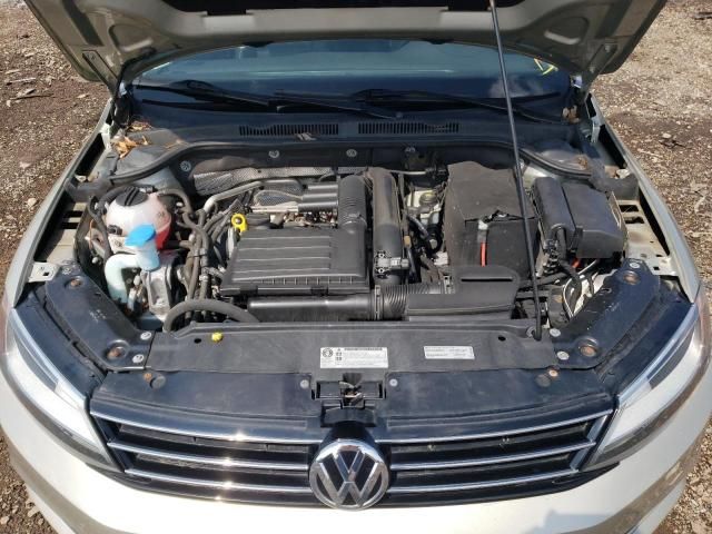 2016 Volkswagen Jetta SE