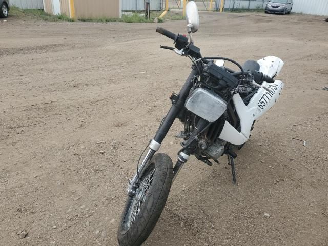 2021 Kawasaki KLX300 E