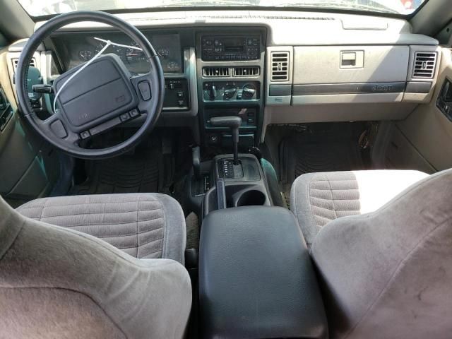 1993 Jeep Grand Cherokee Laredo