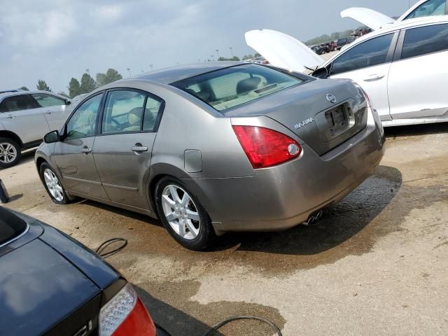 2005 Nissan Maxima SE