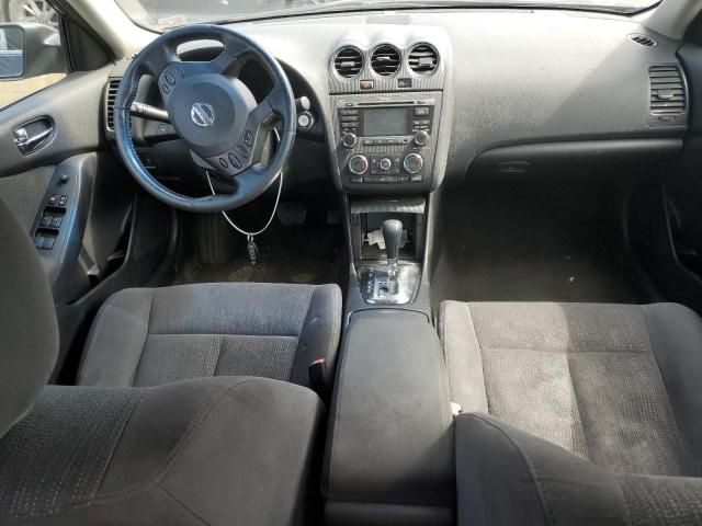 2010 Nissan Altima Base