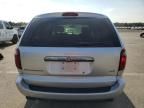 2005 Chrysler Town & Country LX