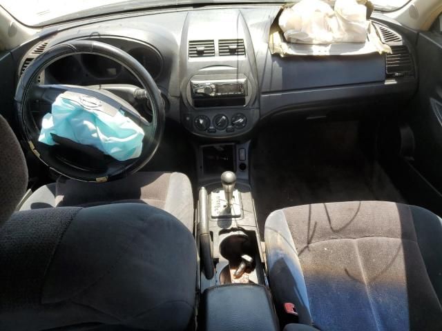 2002 Nissan Altima Base