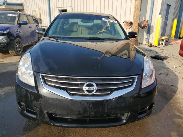 2011 Nissan Altima Base