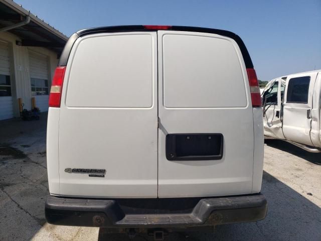 2015 Chevrolet Express G2500