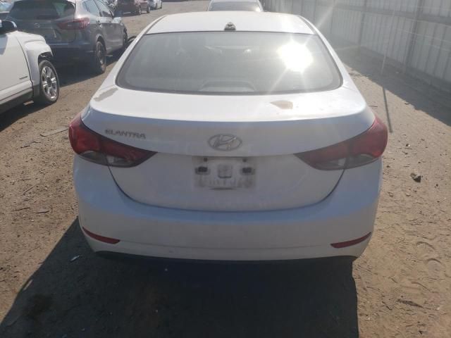 2016 Hyundai Elantra SE