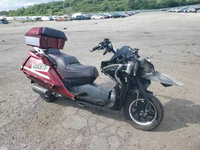 2009 Can-Am Scooter