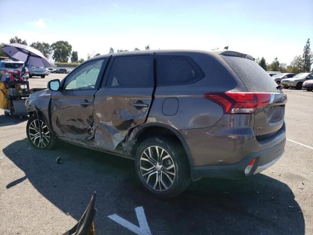 2017 Mitsubishi Outlander SE