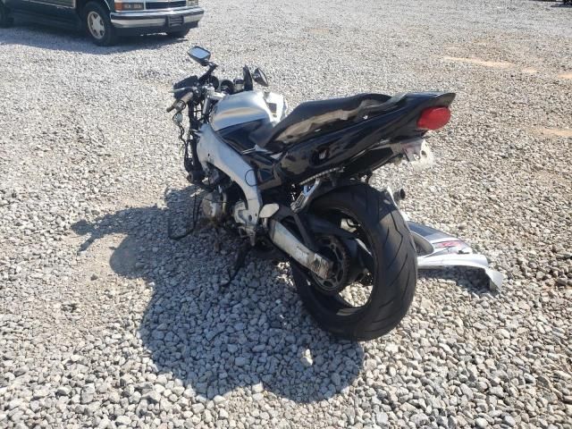 2005 Yamaha YZF600 R