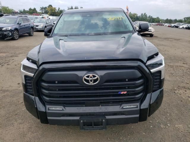 2022 Toyota Tundra Crewmax SR