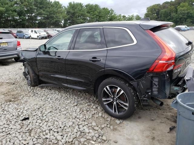 2021 Volvo XC60 T5 Momentum