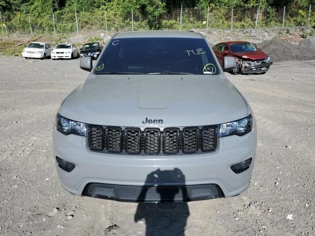 2020 Jeep Grand Cherokee Laredo