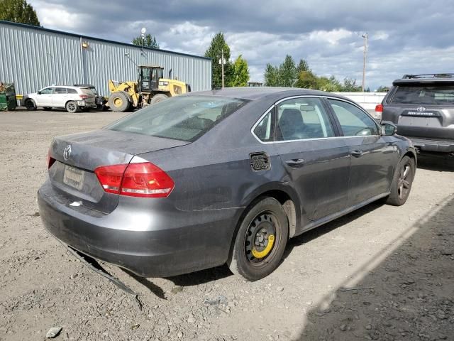 2013 Volkswagen Passat SE