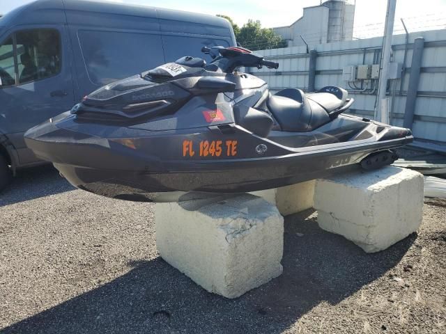 2022 Seadoo RXT-X 300